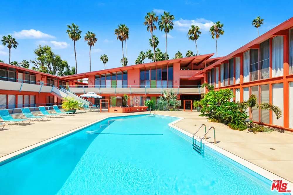 1400 Hayworth Avenue #6 West Hollywood, CA 90046