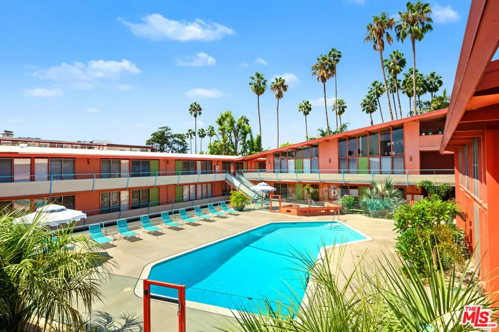 1400 Hayworth Avenue #6 West Hollywood, CA 90046