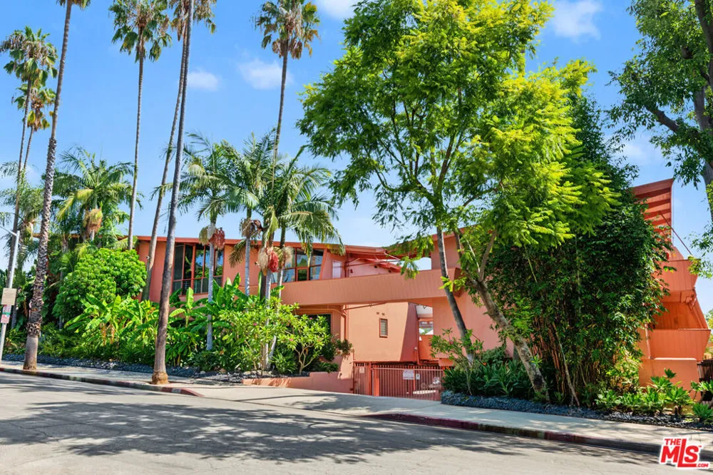 1400 Hayworth Avenue #6 West Hollywood, CA 90046