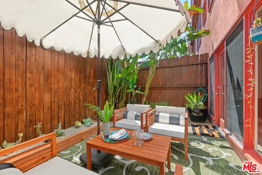 1400 Hayworth Avenue #6 West Hollywood, CA 90046