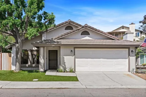 1690 Madrone Glen