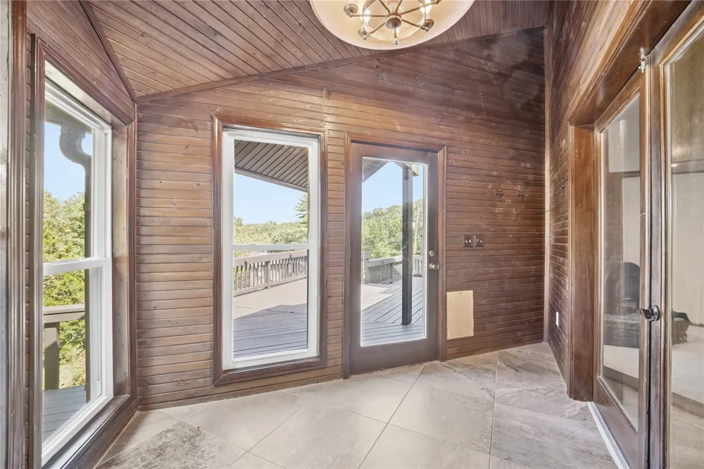 84 Rock Lane Sand Springs, OK 74063