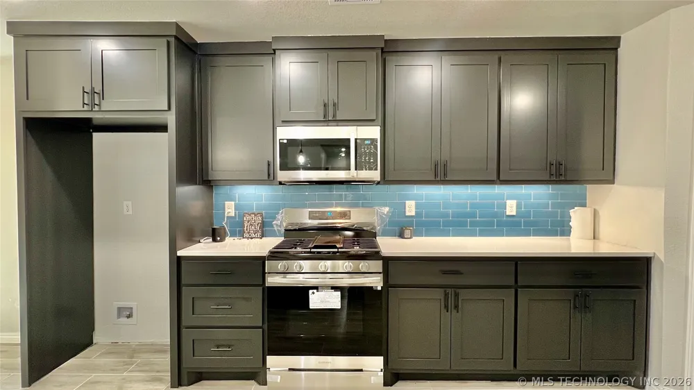 824 W Waco Place Broken Arrow, OK 74011