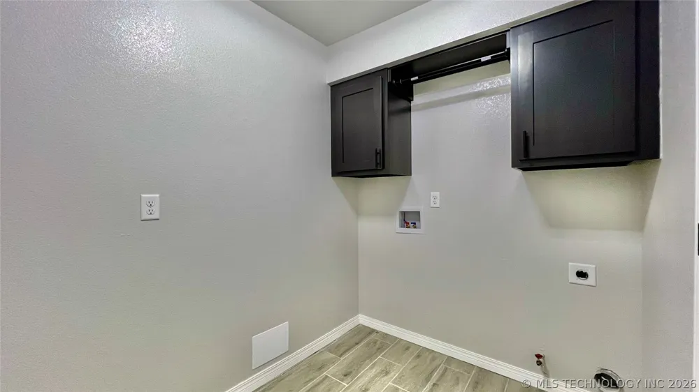 824 W Waco Place Broken Arrow, OK 74011