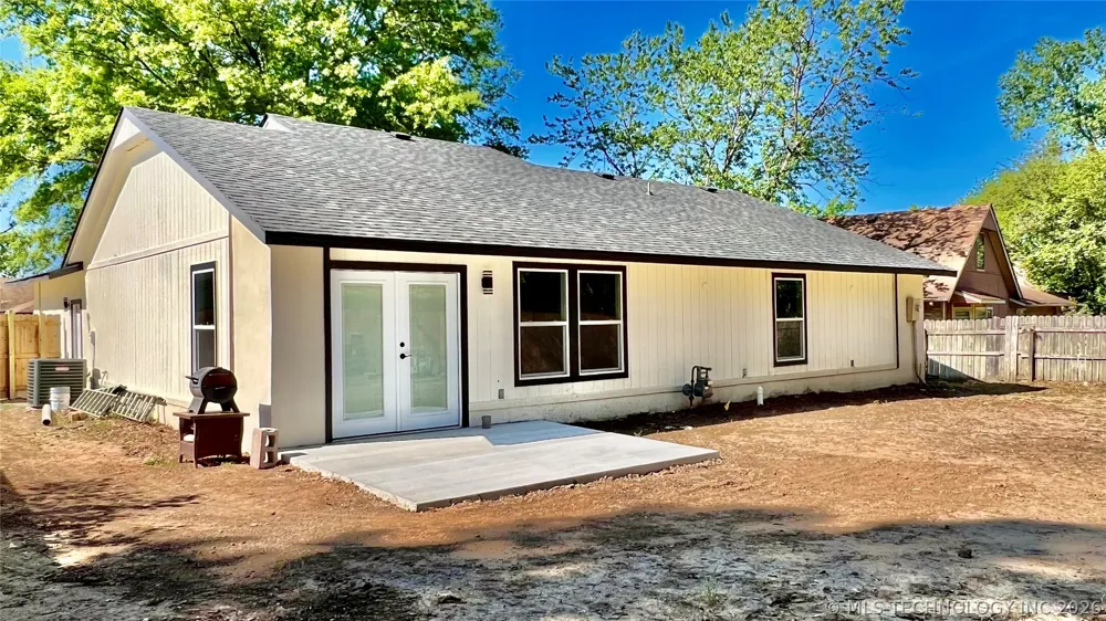 824 W Waco Place Broken Arrow, OK 74011
