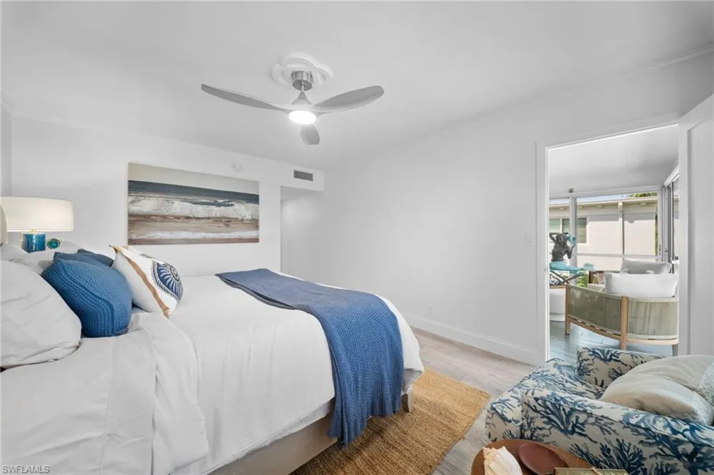 280 2nd Avenue S #303 Naples, FL 34102