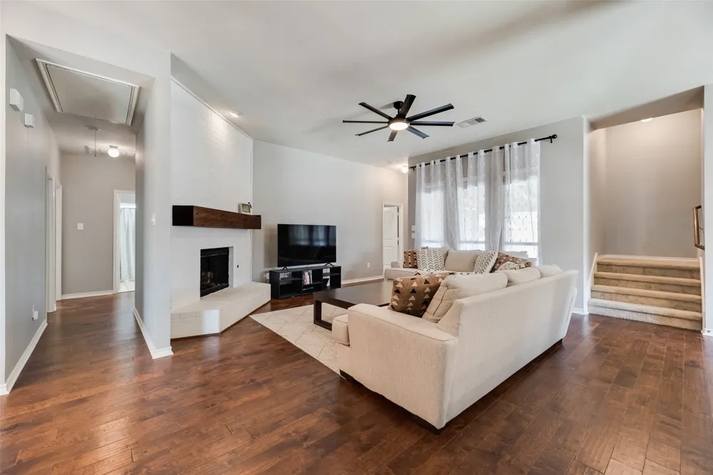349 Apache Trail Murphy, TX 75094