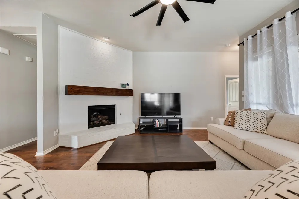 349 Apache Trail Murphy, TX 75094
