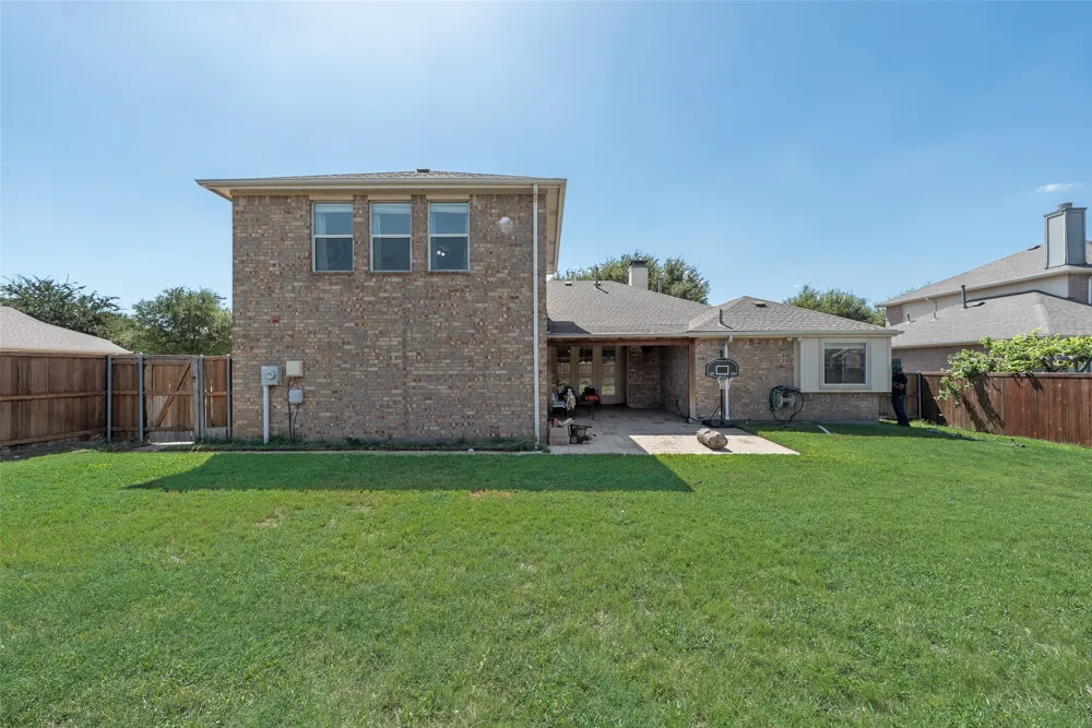 349 Apache Trail Murphy, TX 75094