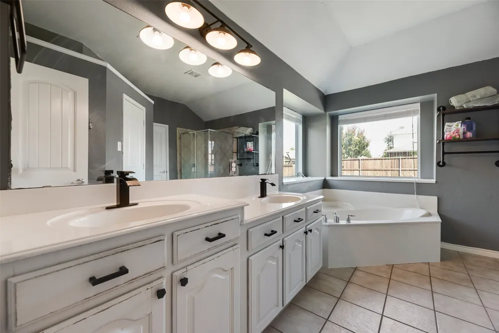 349 Apache Trail Murphy, TX 75094