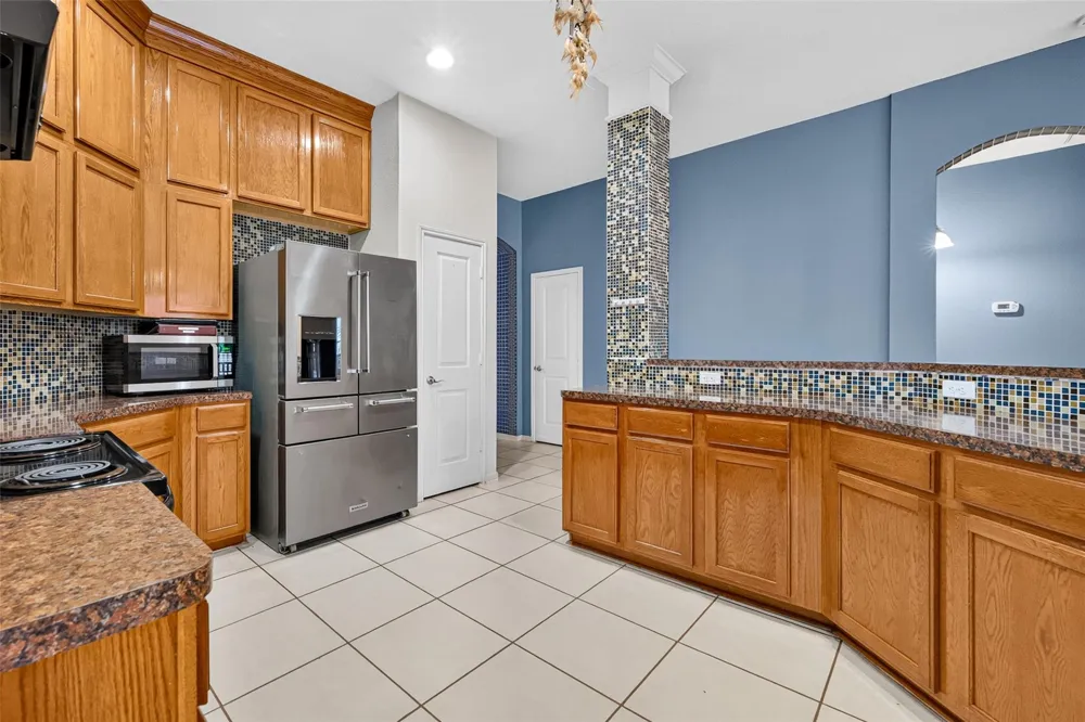 15734 Bannowsky Lane Houston, TX 77049