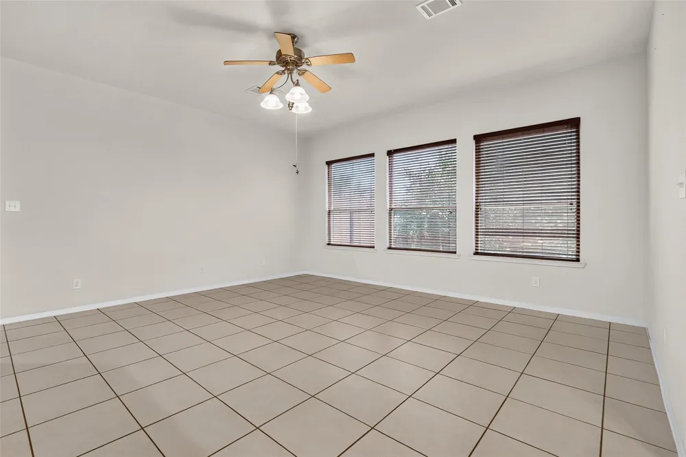 15734 Bannowsky Lane Houston, TX 77049