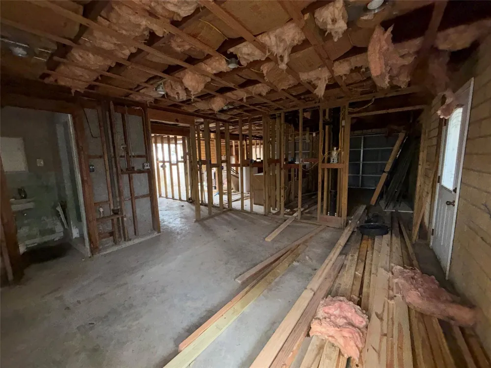 611 Mathis Street Houston, TX 77009
