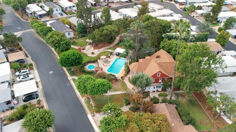 1120 Pepper Dr #SPC 141 El Cajon, CA 92021