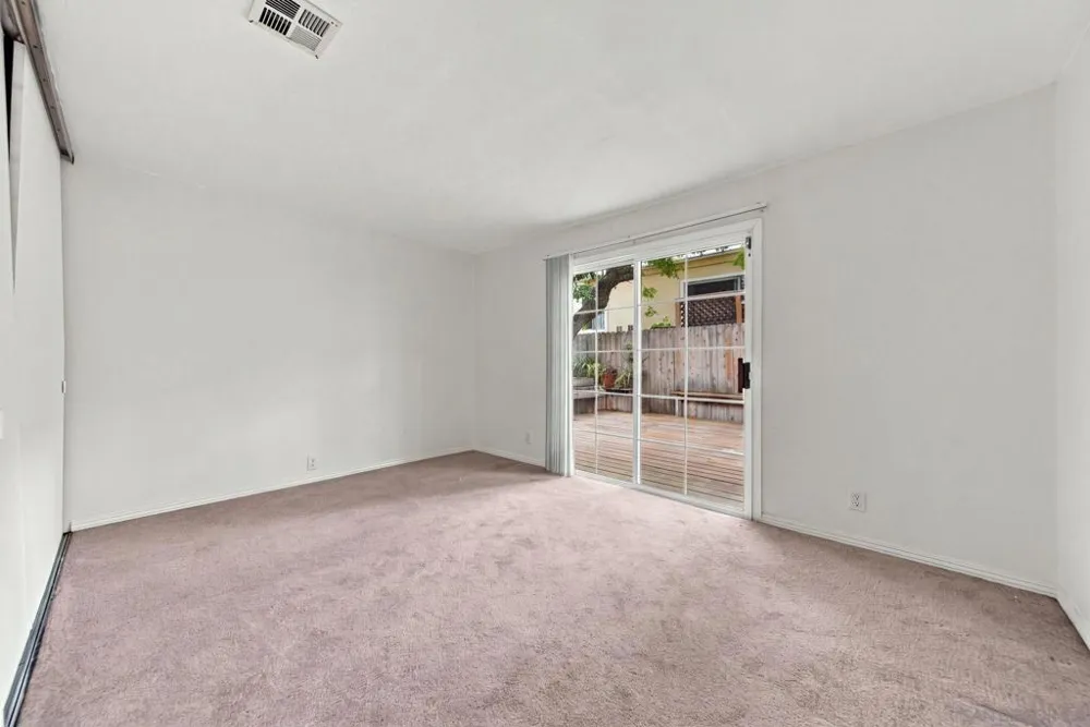1120 Pepper Dr #SPC 141 El Cajon, CA 92021