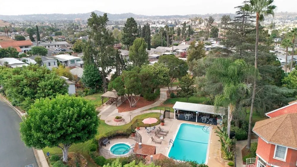 1120 Pepper Dr #SPC 141 El Cajon, CA 92021