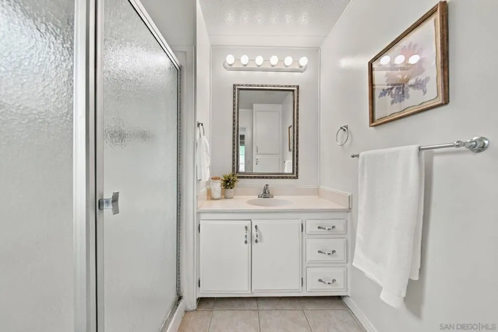 1120 Pepper Dr #SPC 141 El Cajon, CA 92021