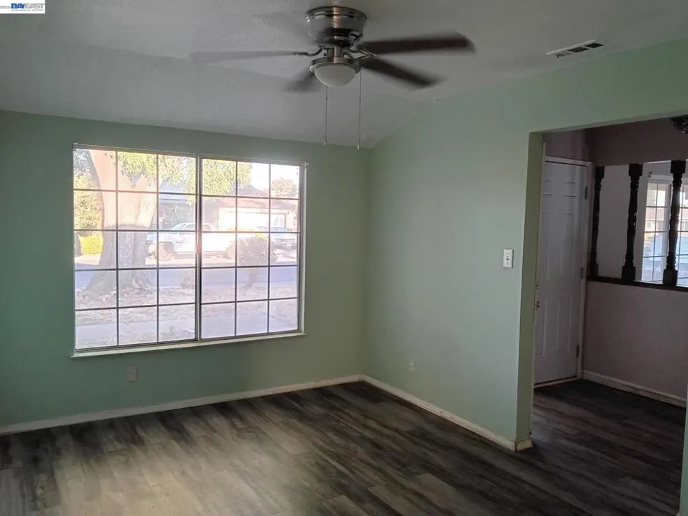 8225 Saratoga Way Stockton, CA 95209