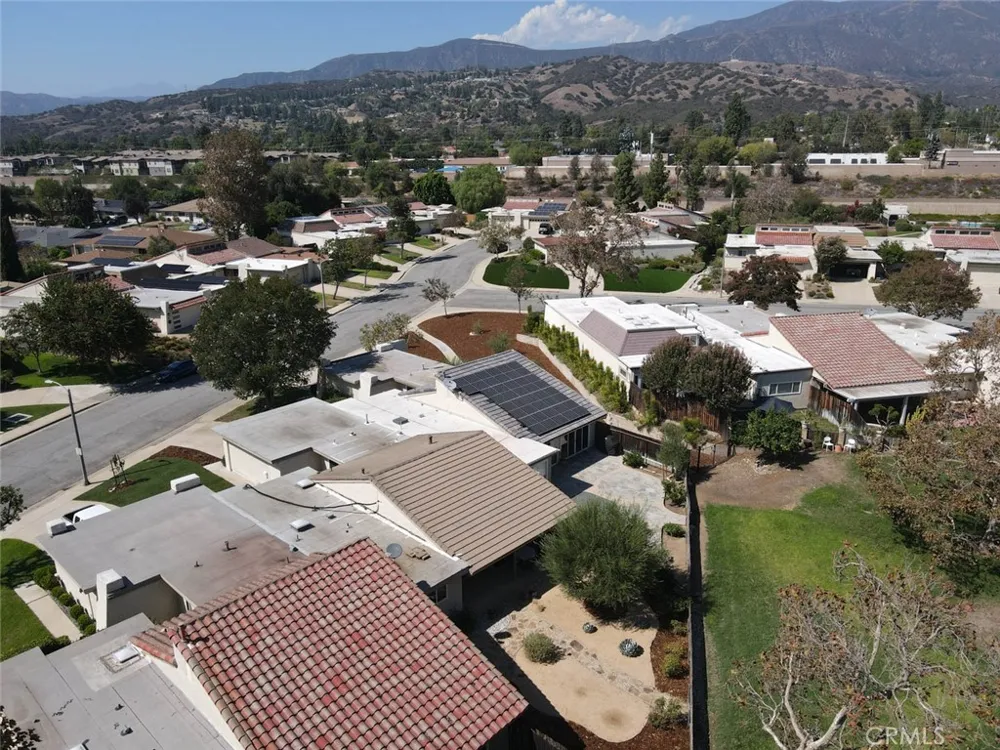 434 Champlain Claremont, CA 91711