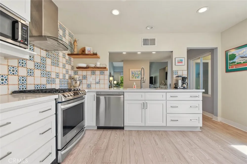 434 Champlain Claremont, CA 91711