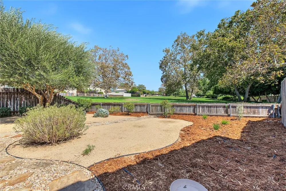 434 Champlain Claremont, CA 91711