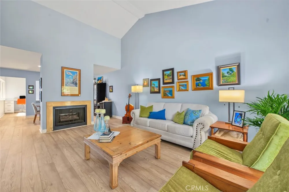 434 Champlain Claremont, CA 91711