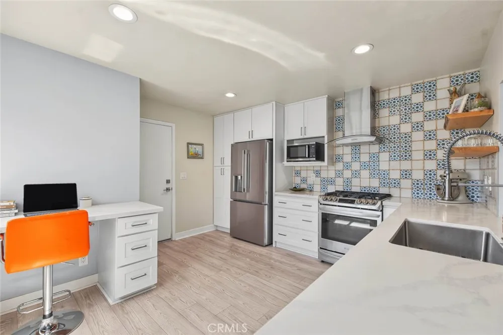 434 Champlain Claremont, CA 91711
