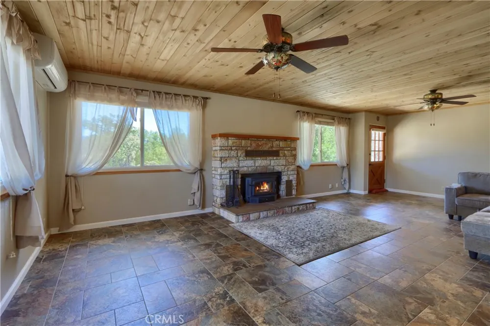 5327 Carleton Mariposa, CA 95338