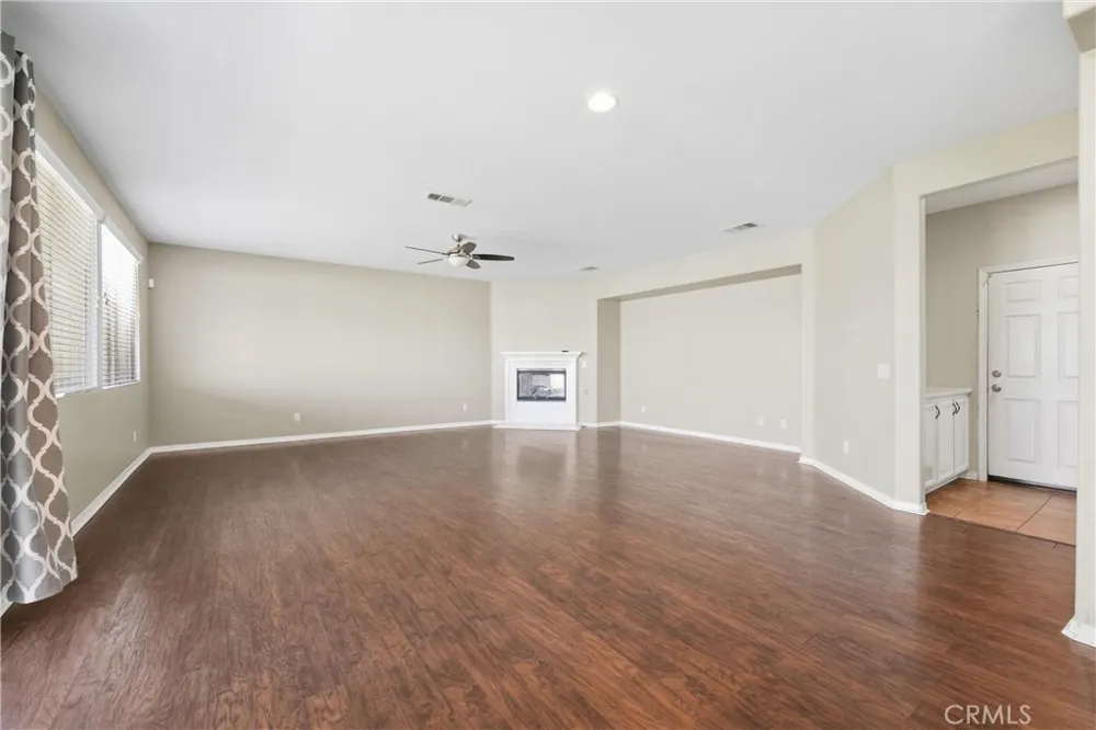 2430 Newberry Street Rosamond, CA 93560