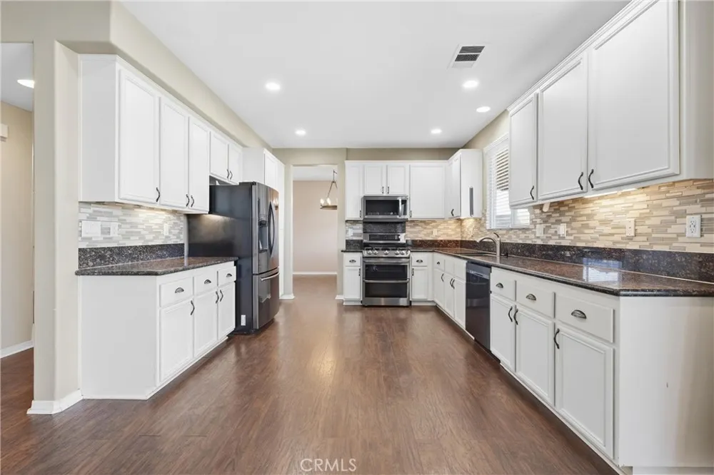 2430 Newberry Street Rosamond, CA 93560