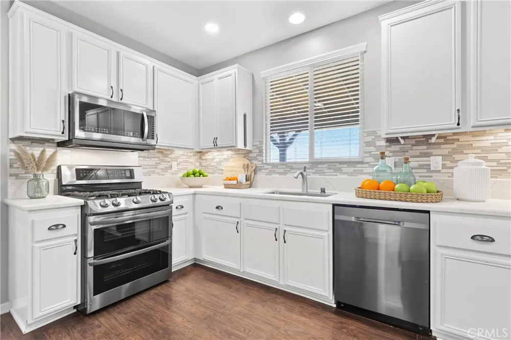 2430 Newberry Street Rosamond, CA 93560