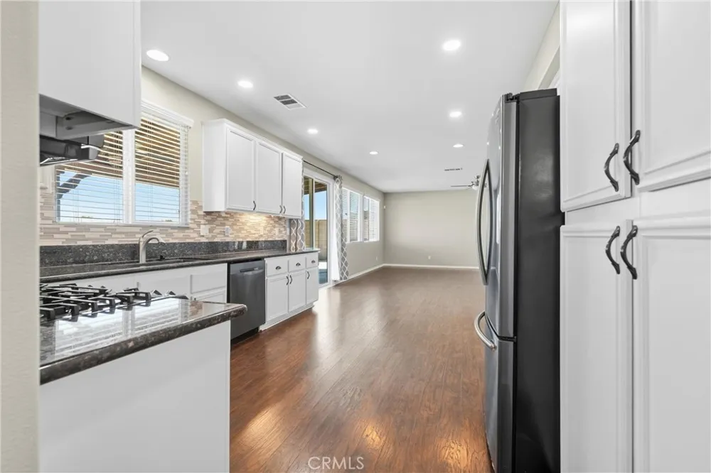 2430 Newberry Street Rosamond, CA 93560