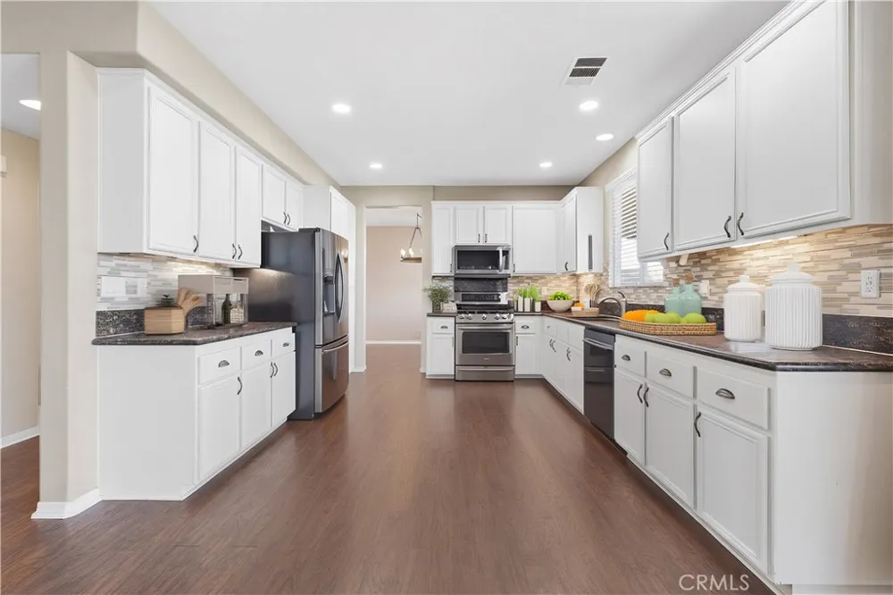 2430 Newberry Street Rosamond, CA 93560