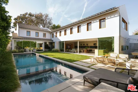 3062 Queensbury Drive