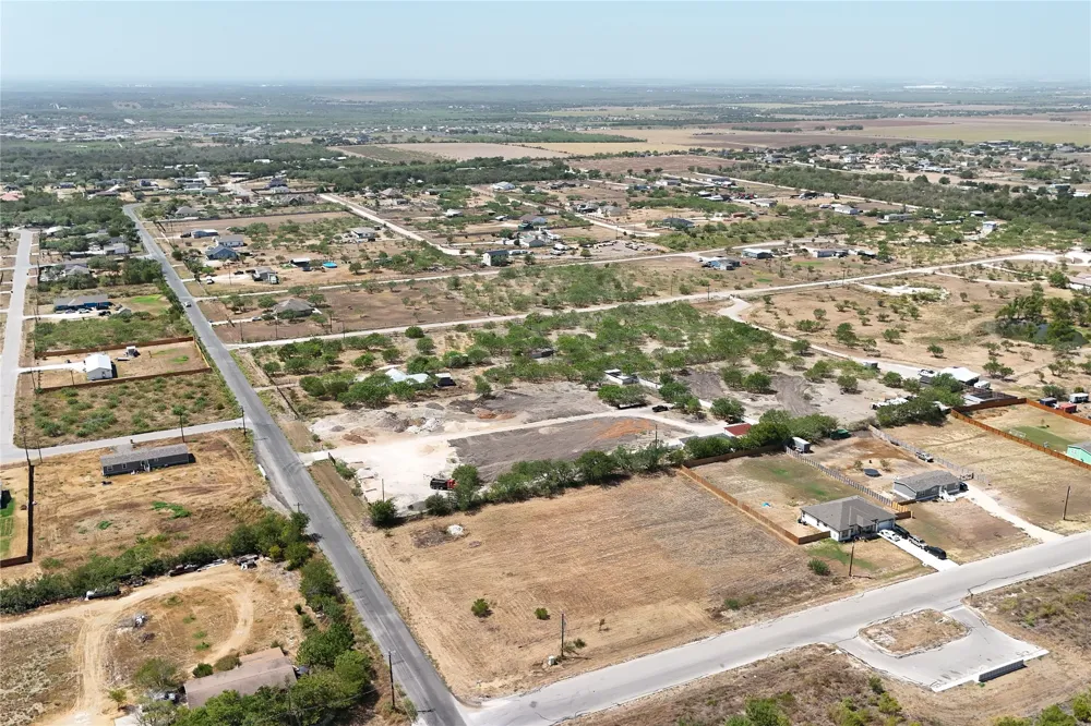 246 Twin Creeks Circle Del Valle, TX 78617