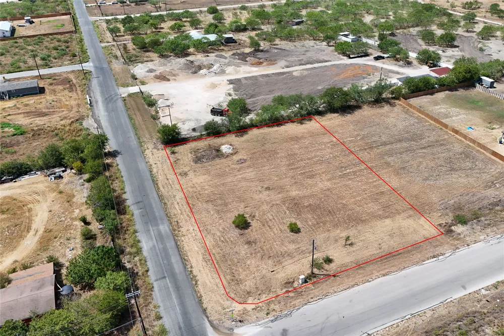 246 Twin Creeks Circle Del Valle, TX 78617