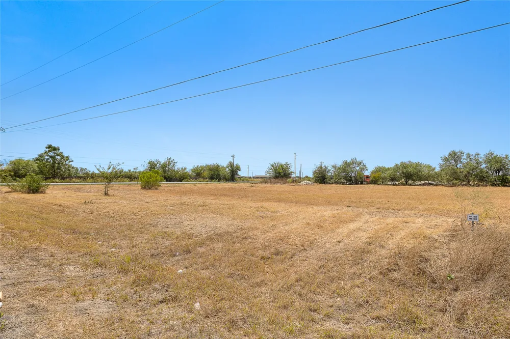 246 Twin Creeks Circle Del Valle, TX 78617