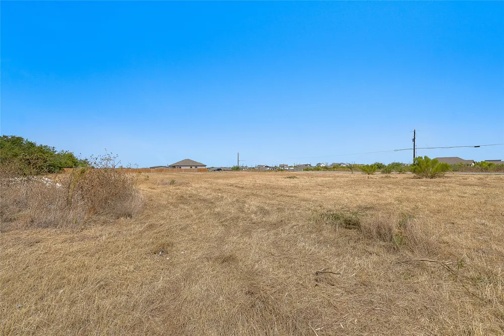 246 Twin Creeks Circle Del Valle, TX 78617