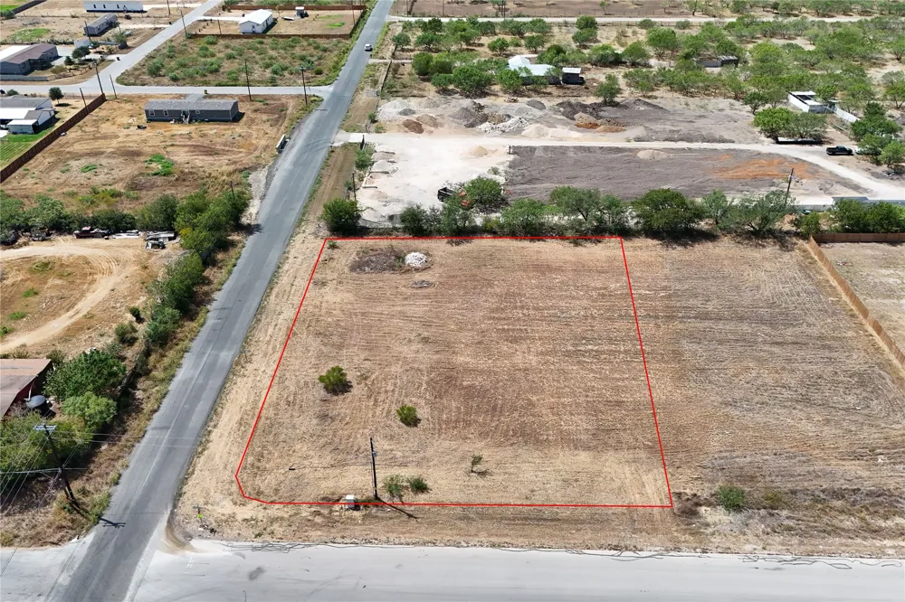 246 Twin Creeks Circle Del Valle, TX 78617