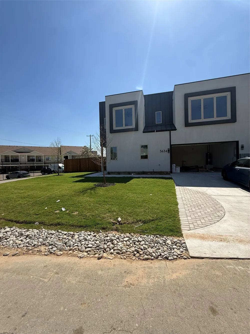 5634 Mesa Circle Dallas, TX 75235
