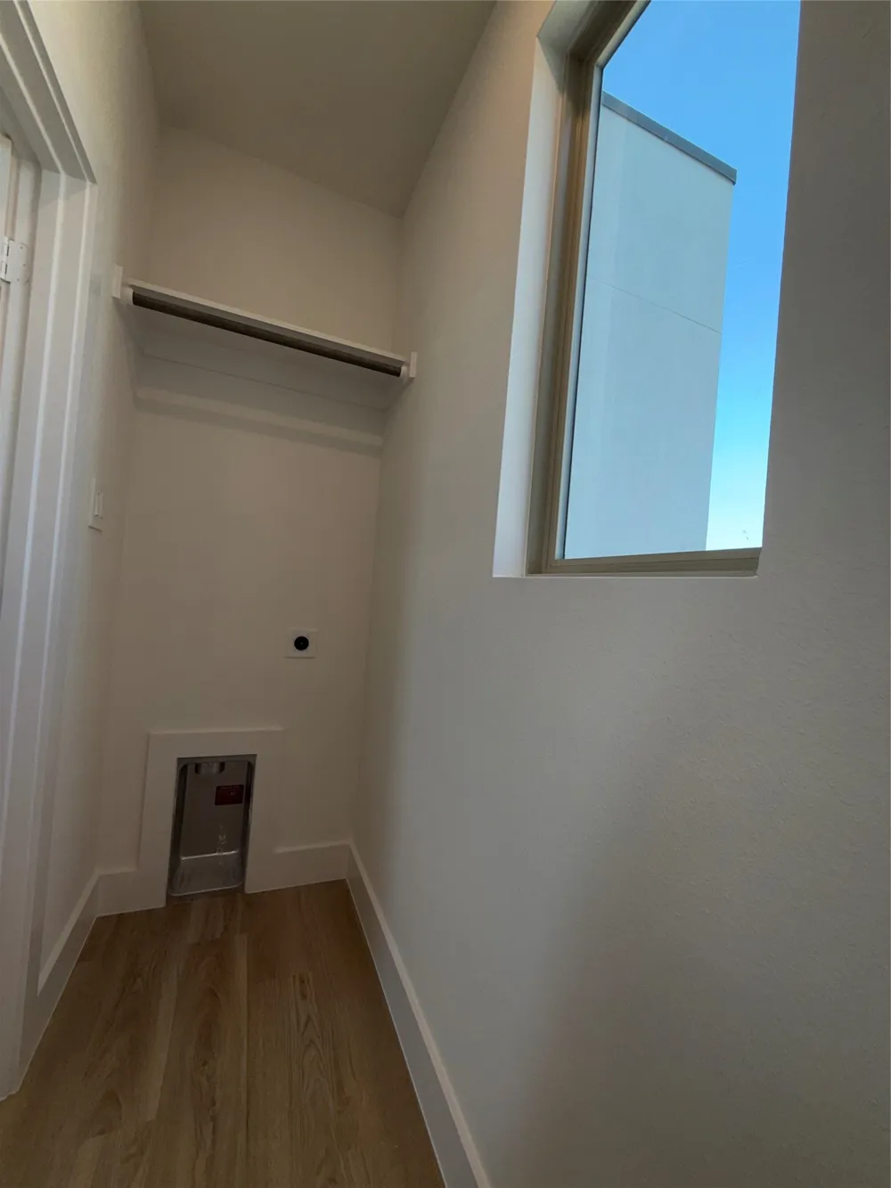 5634 Mesa Circle Dallas, TX 75235