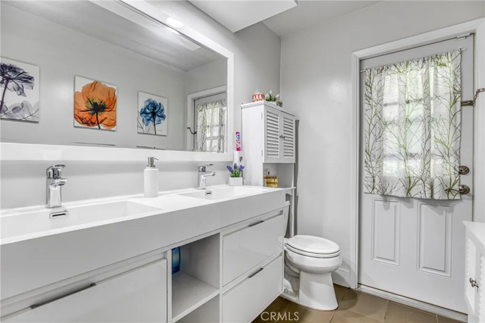 7293 Cirrus Way West Hills, CA 91307
