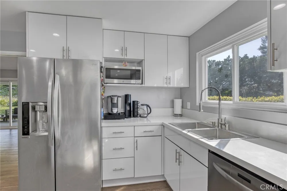 7293 Cirrus Way West Hills, CA 91307