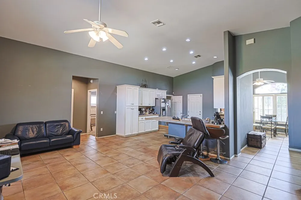 64586 Spyglass Desert Hot Springs, CA 92240