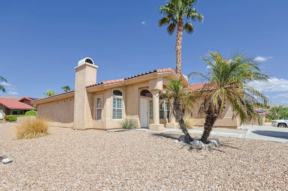 64586 Spyglass Desert Hot Springs, CA 92240