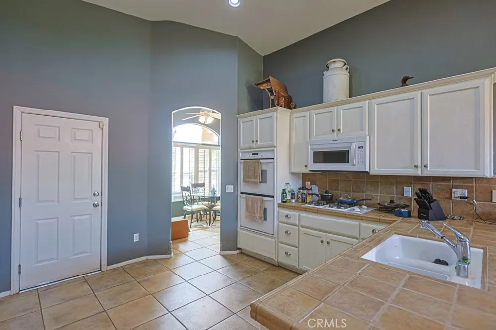 64586 Spyglass Desert Hot Springs, CA 92240
