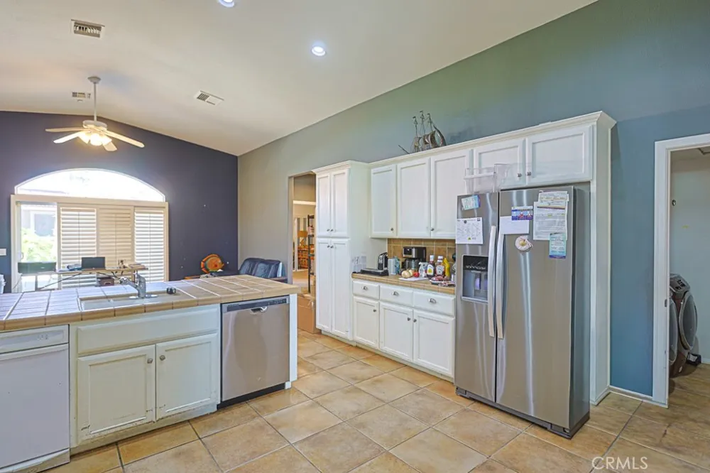 64586 Spyglass Desert Hot Springs, CA 92240