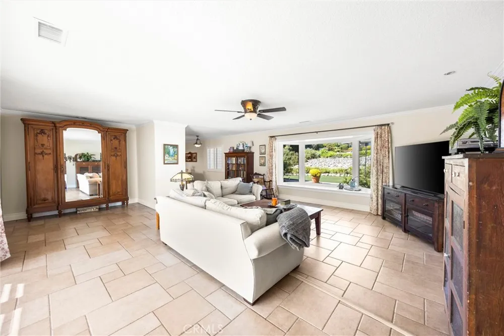 420 E 25th Street Upland, CA 91784