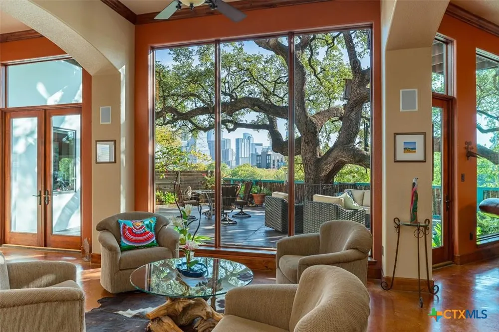 1300 Bluff Street Austin, TX 78704