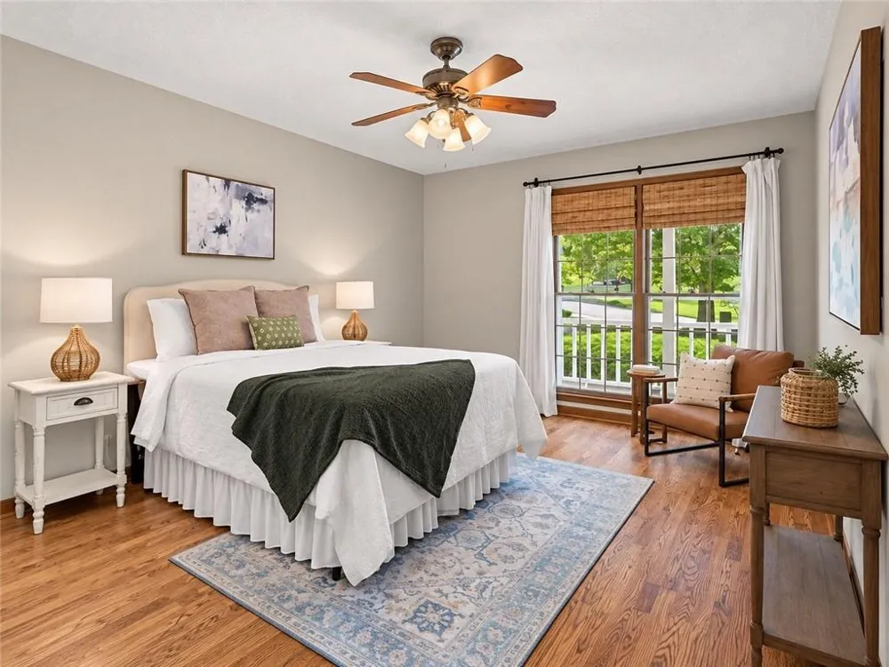 1052 Evelyn Lane Lilburn, GA 30047